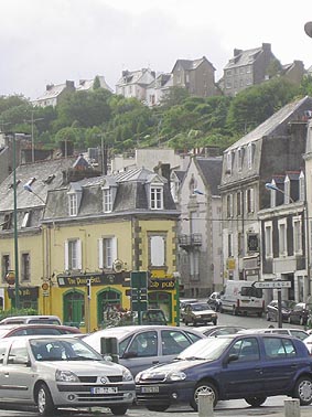 quimper_ekimae02.jpg